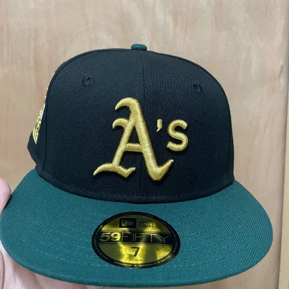 Oakland athletics Rickey Henderson field patch 59fifty size 7 brand new sold out - Picture 1 of 6